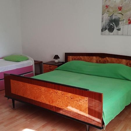 Гостьовий будинок Country House Gazon Smarje  Екстер'єр фото